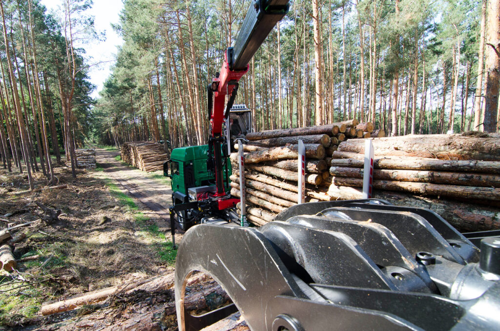 BEFA_Kranaufbauten_S260Z-82 mit großer Reichweite