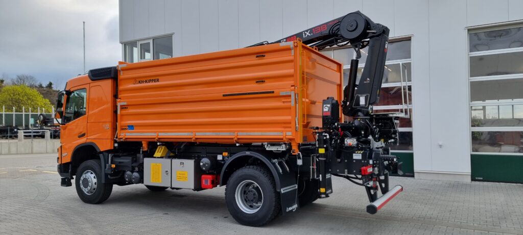 KH-Kipper mit Recyclingkran iX138 Hiduo