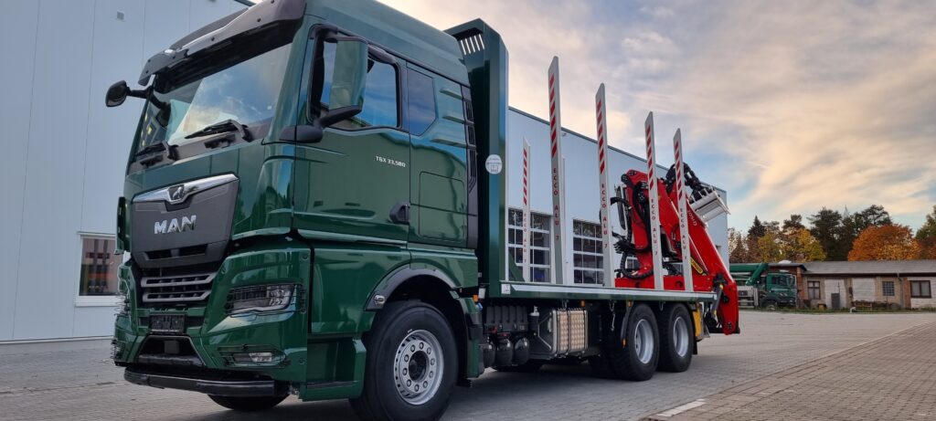 LKW MAN TGX 33.580, Plattform, Q150Z96 Kab., FHS Pfeffer